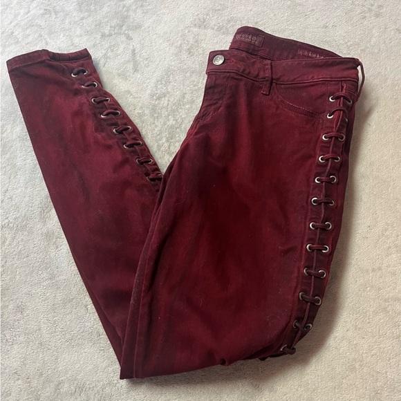 Guess Kate Skinny Merlot Lace Up Side Jeans - Picture 4 of 15